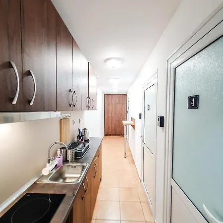 Private In Silvy's Pretty House Auberge de jeunesse