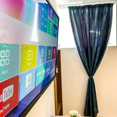 Private In Silvy's Pretty House *