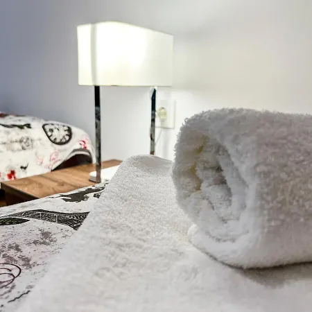 Private In Silvy's Pretty House 布尔加斯