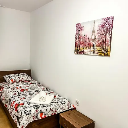 Private In Silvy's Pretty House Burgas