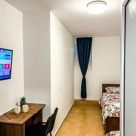 Private In Silvy's Pretty House